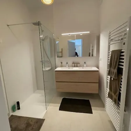 Neuf Centre Station A 200m De La Апартаменты